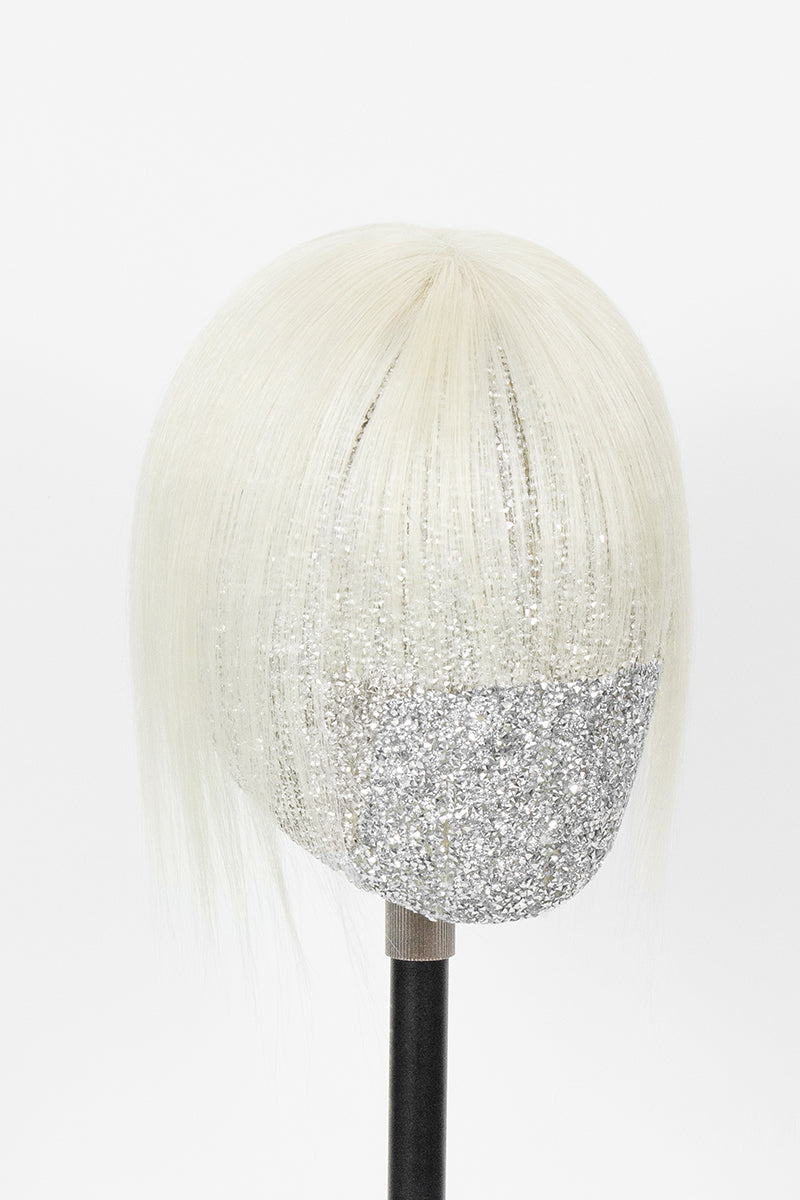 Complément capillaire en cheveux humains fait main Aria-B avec frange, ombré de racines châtain moyen à blond #T4/M616